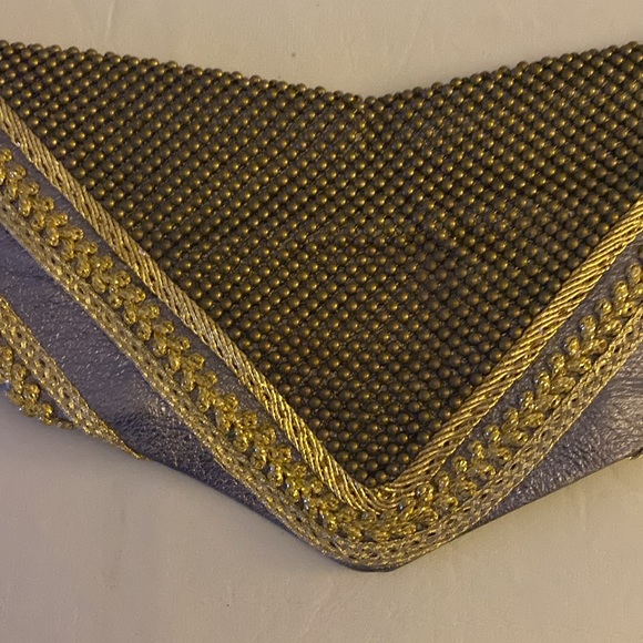 Vintage Taupe & Gold tone mesh & braid v- yolk belt. ~32". Back buckle. - Picture 7 of 9